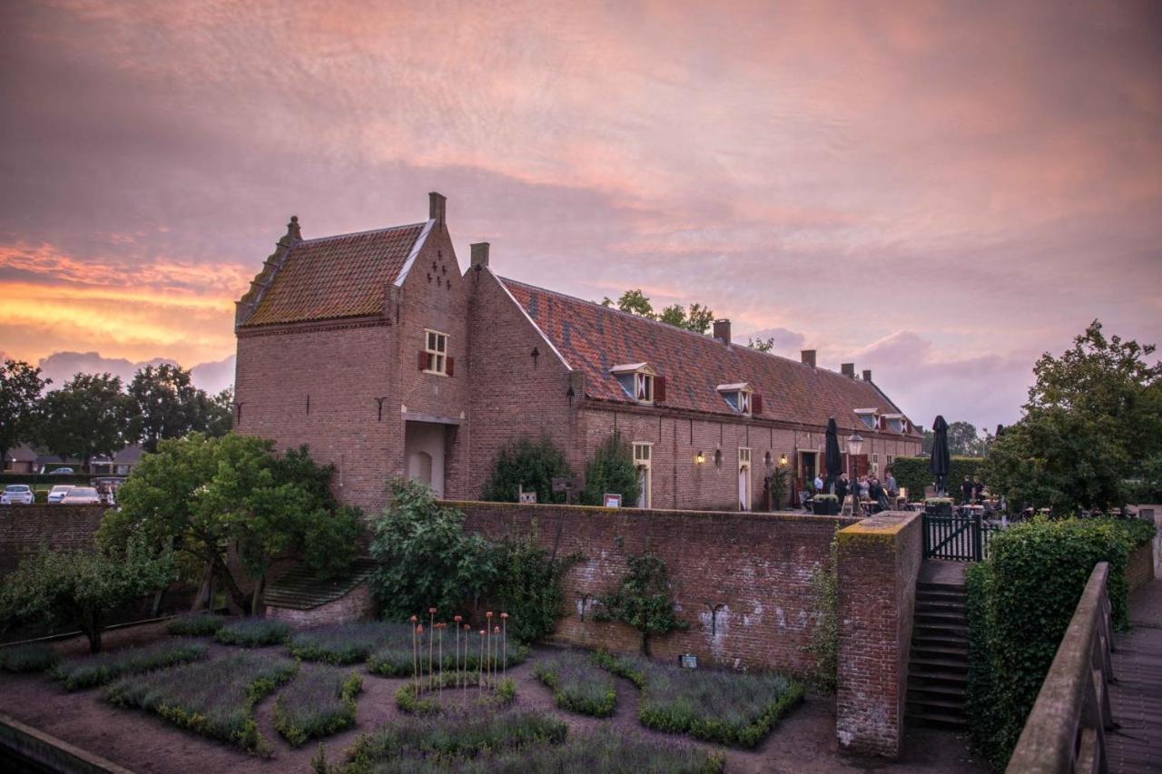 B&B Kasteel Ammersoyen Ammerzoden Exterior photo